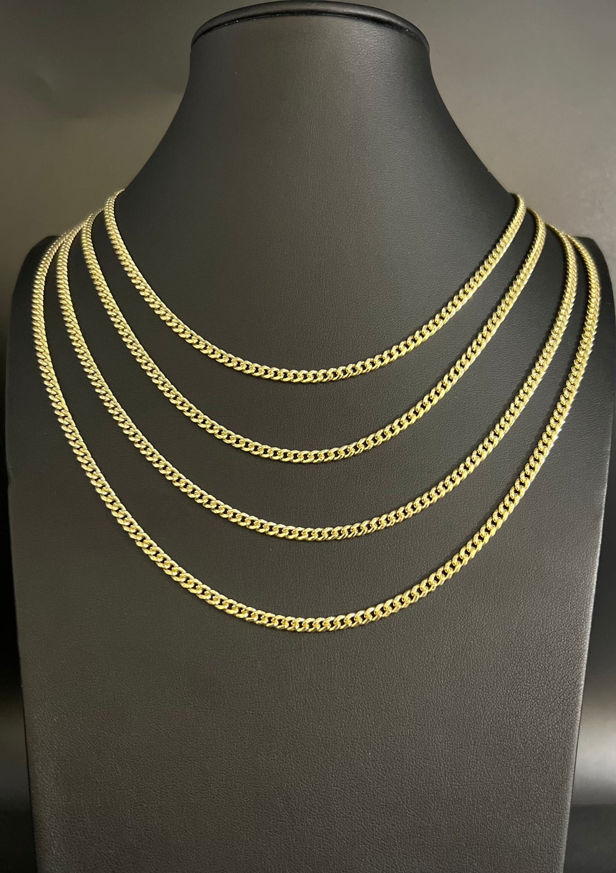 10K Yellow Gold Miami Cuban Link Chain Necklace and Bracelet R28222