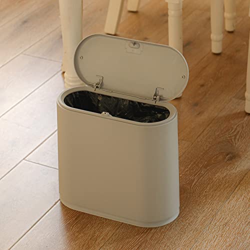 10 Liter Rectangular Plastic Trash Can with Press Type Lid B3151